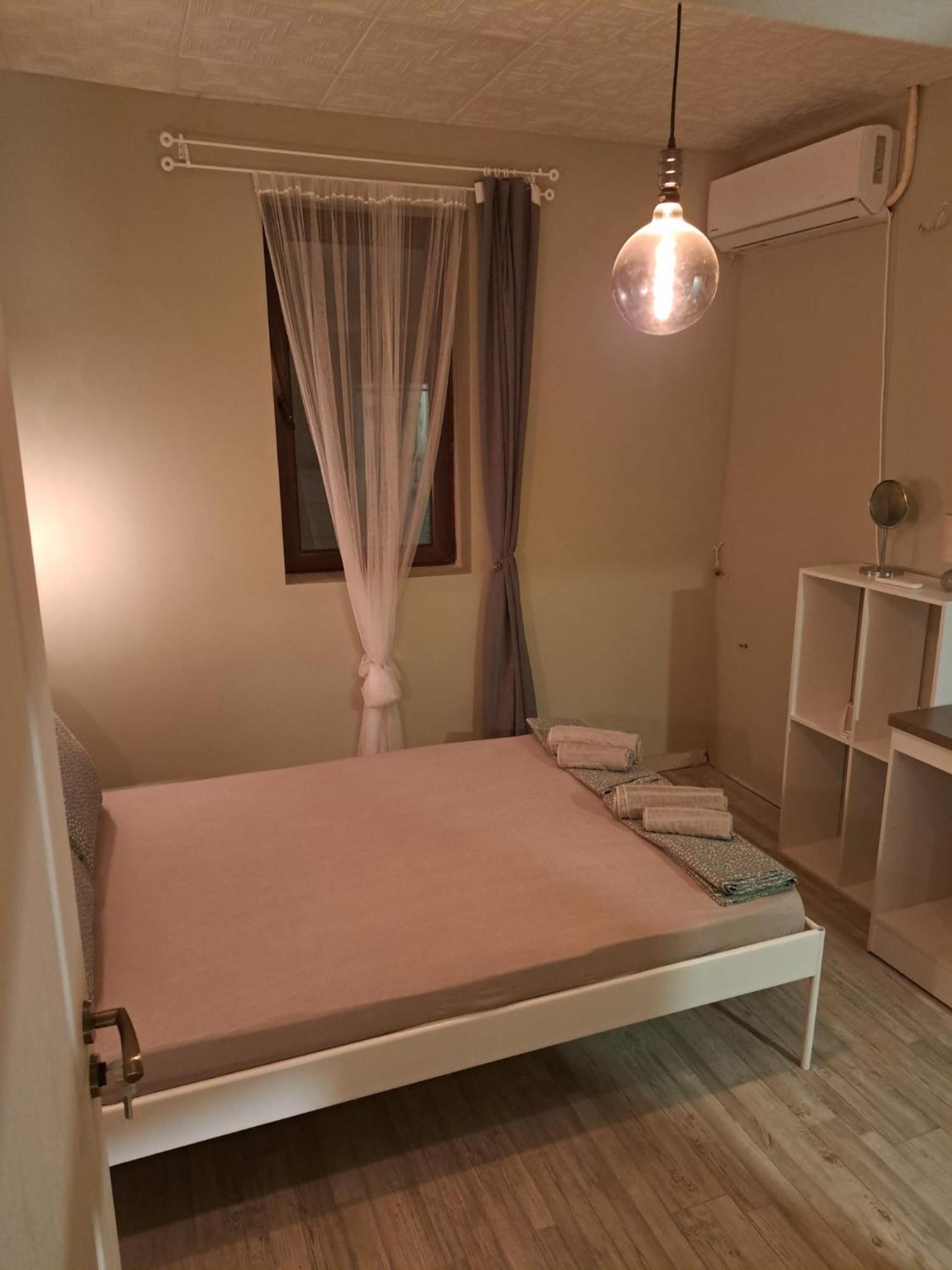 Downtown - Han Teo Suites - Center Plovdiv - Kapana Art District Esterno foto